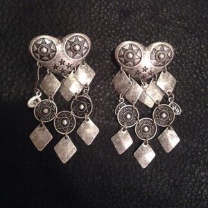 Jewelmint Eros Earrings, Silver, Like New!